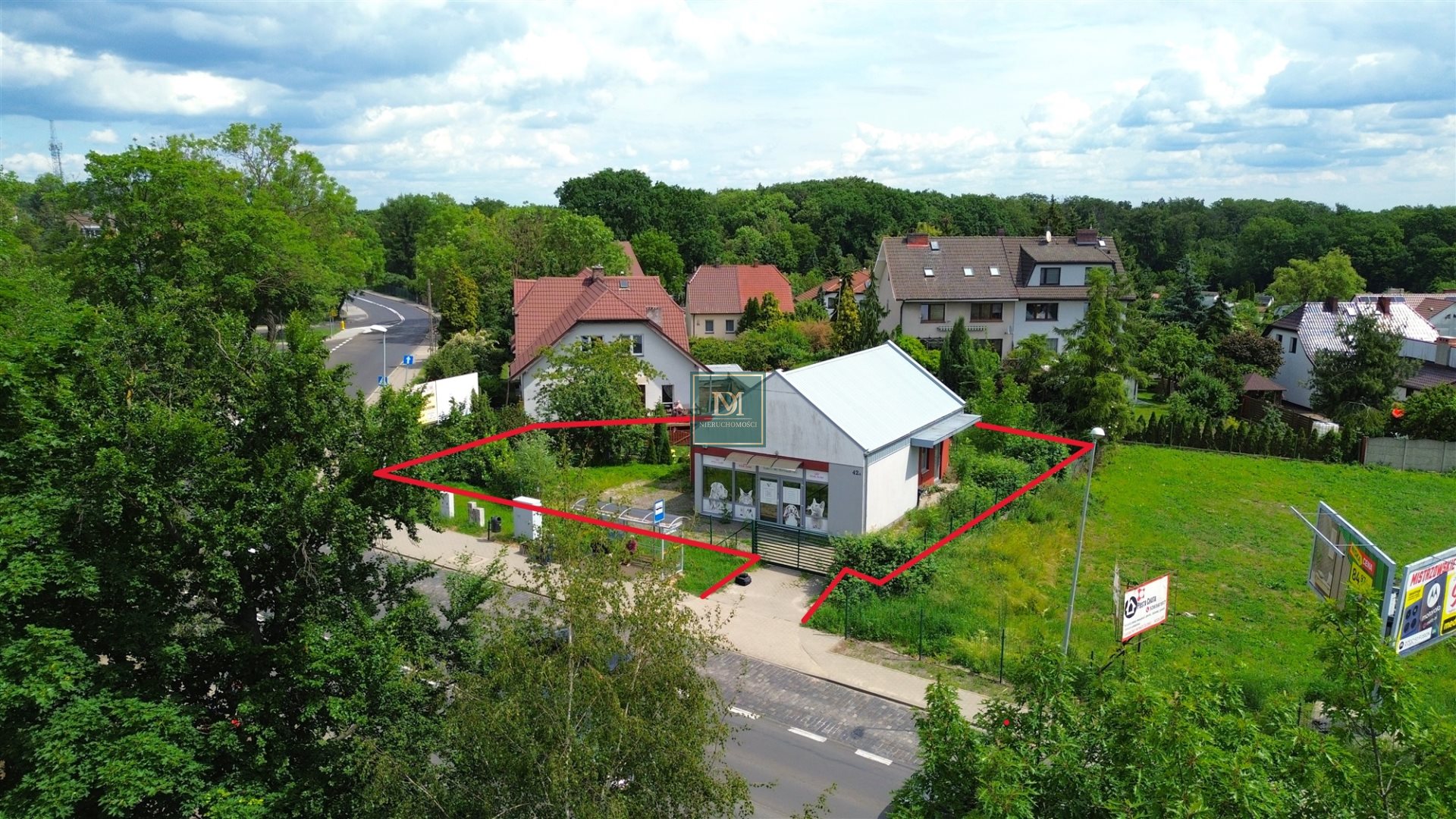 Lokal Handlowo - Usługowy do własnej Aranżacji!! (3)