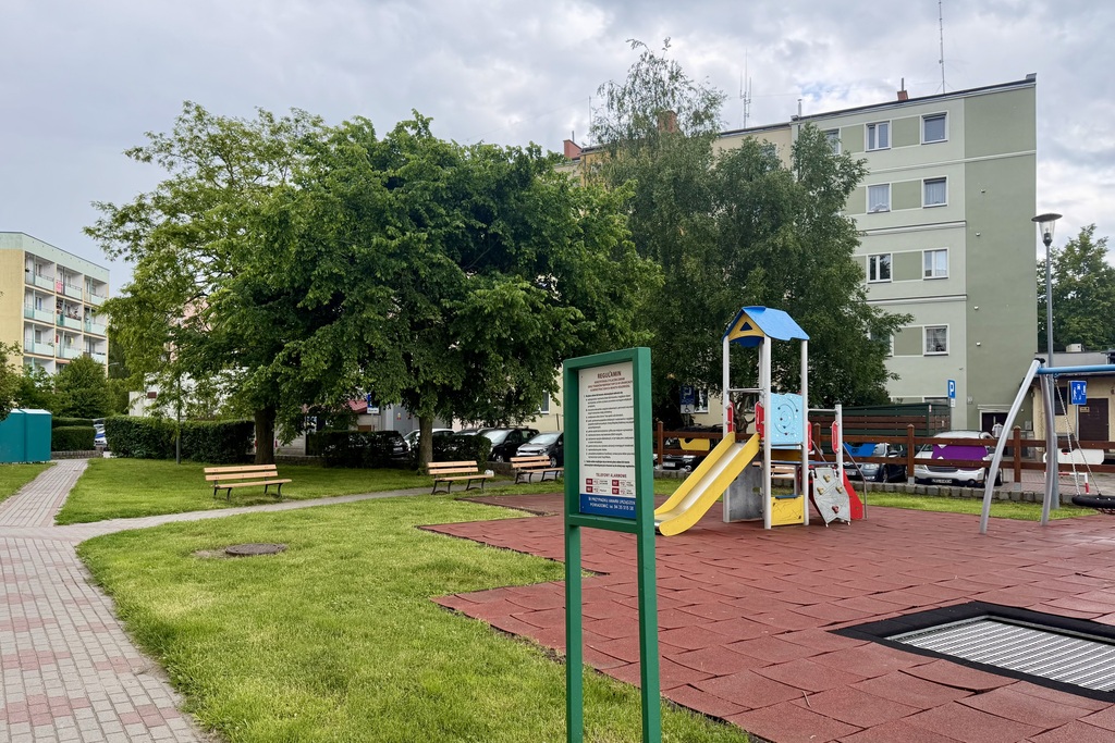 Kołobrzeg mieszkanie 3-pokojowe w centrum (13)