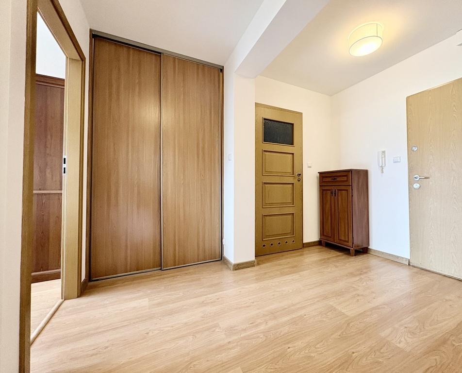 86,4 m2 komfortu/2 balkony/2 łazienki/2 garderoby (6)
