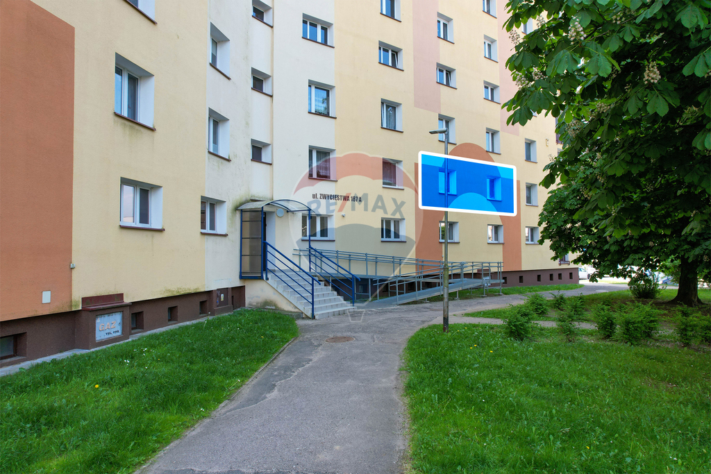Spółdzielcze własnościowe mieszkanie 57,42 m2 (19)