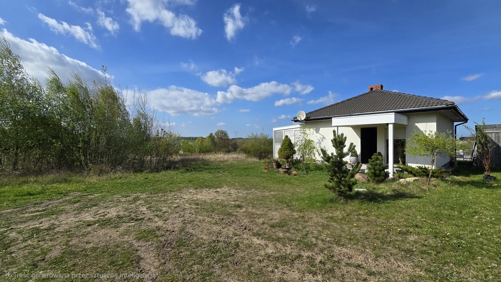 Działka z pięknym widokiem i z domem 70 m2 (1)