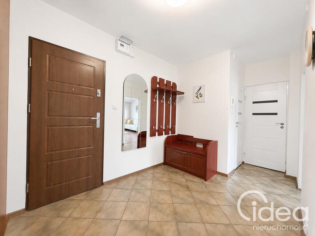 Osiedle Zawadzkiego, 47m2, 1/2 pokoje,balkon,winda (5)