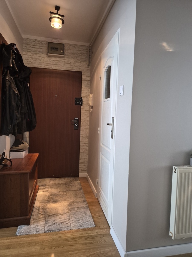 Na sprzedaż 3 pokojowe mieszkanie, 52 mkw. (7)