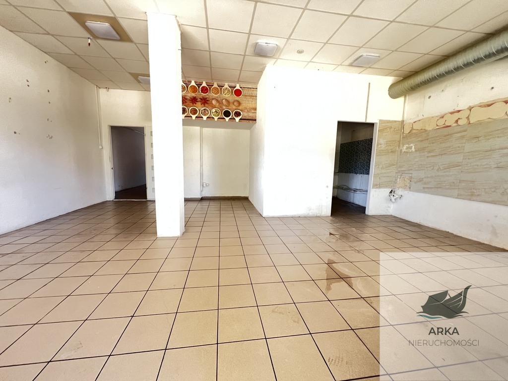Oś. Słoneczne lokal 70 m2 Gastronomia i inne (1)