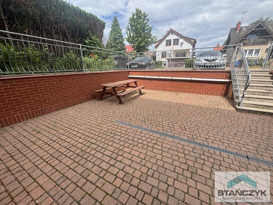 Przestronne  mieszkanie 111 m2 - taras (22)