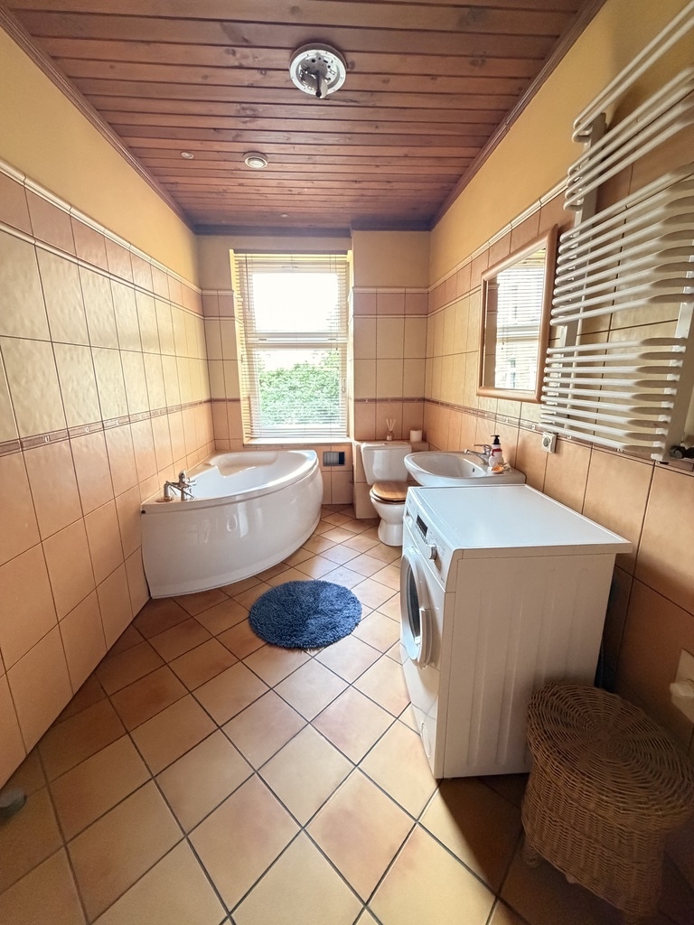 Mieszkanie 3 pokojowe w centrum (18)