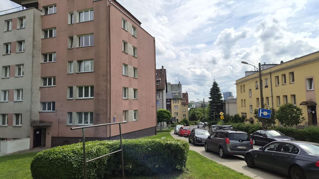 Mieszkanie 3 pokojowe z balkonem na Drzetowie (3)