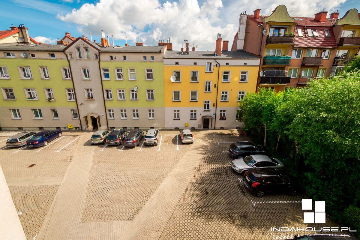 2 pokoje mieszkanie przy PKiW, parking, piwnica (8)