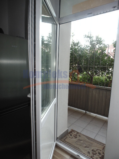 2 pok.rozkładowe , balkon -okolice Jasnych Błoni. (19)