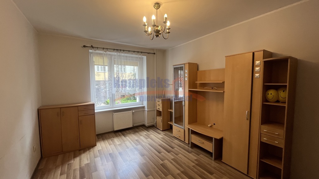 2 pok.rozkładowe , balkon -okolice Jasnych Błoni. (2)