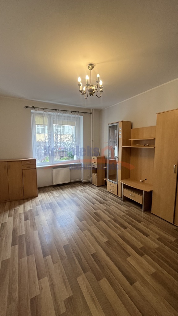 2 pok.rozkładowe , balkon -okolice Jasnych Błoni. (4)