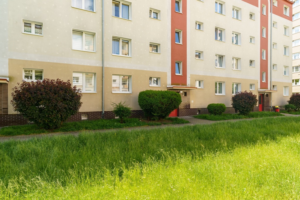 Klonowica, 2 pok. II piętro - 32 m2, do remontu, (16)