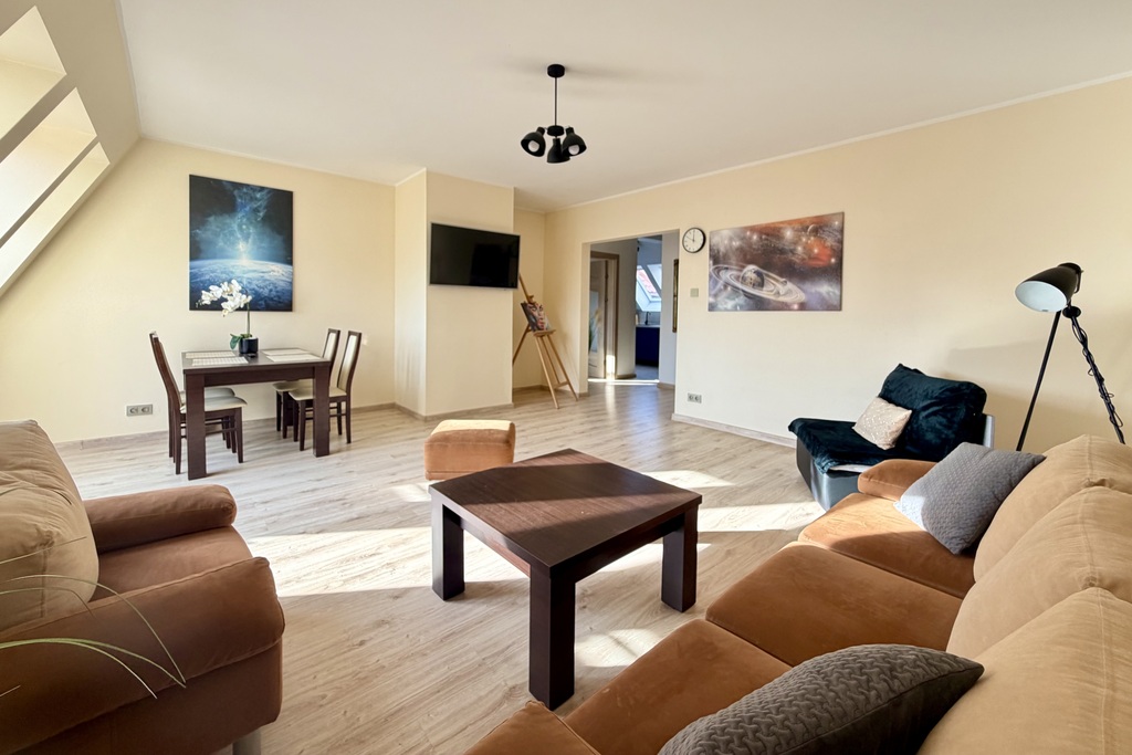 Apartament 2-pokojowy z garażem 50m od plaży (7)