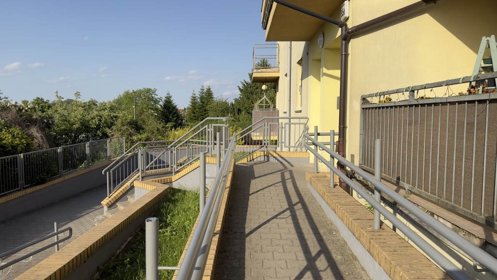 Przytulne 2 pokoje Czynsz 200 zł (3)