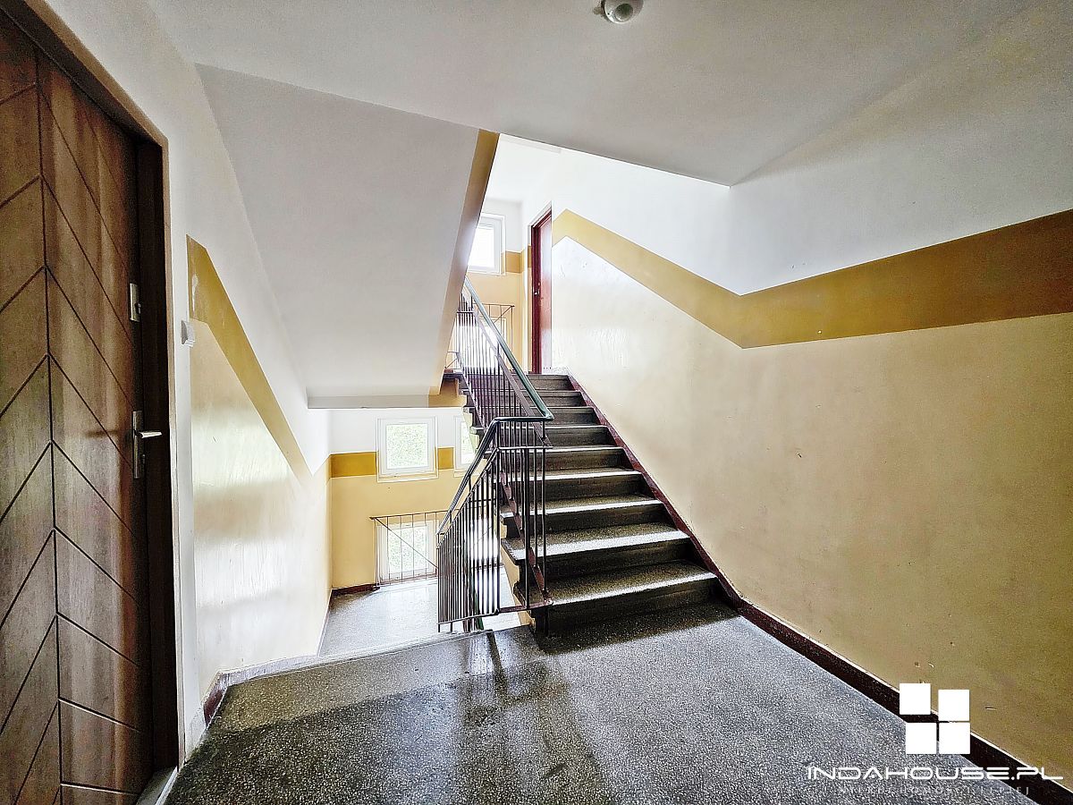 Kawalerka, 5 piętro, balkon (9)