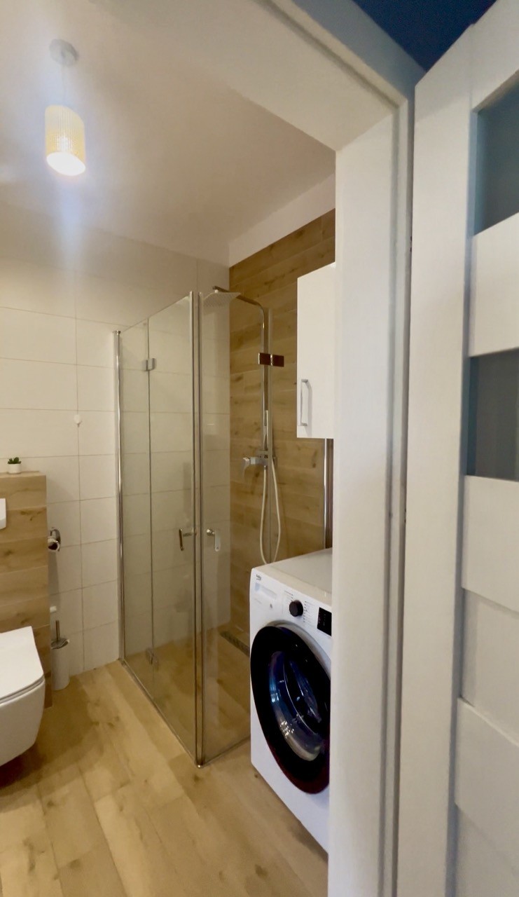 Nowy Apartament z Tarasem i Prywatnym Ogrodem (11)