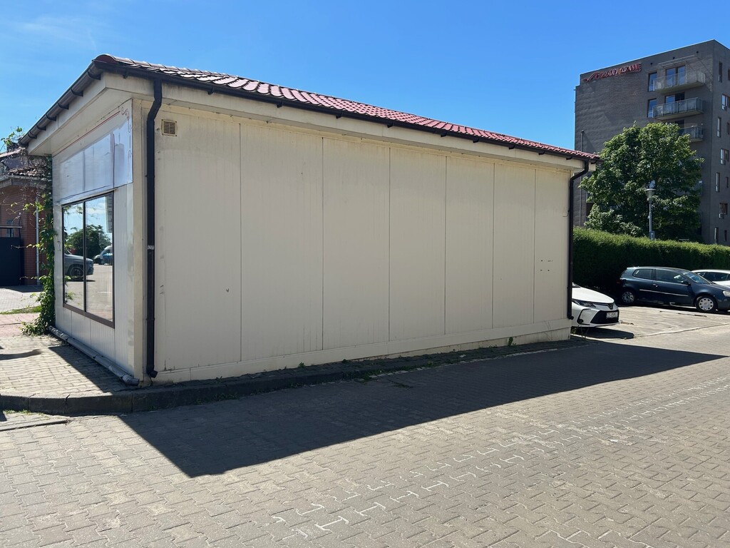 Pawilon usługowy * duże natężenie ruchu (1)