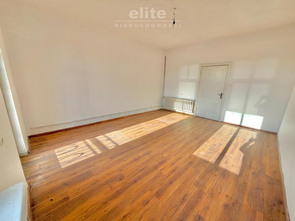 Świetna lokalizacja, 3 pok, balkon, do remontu (4)