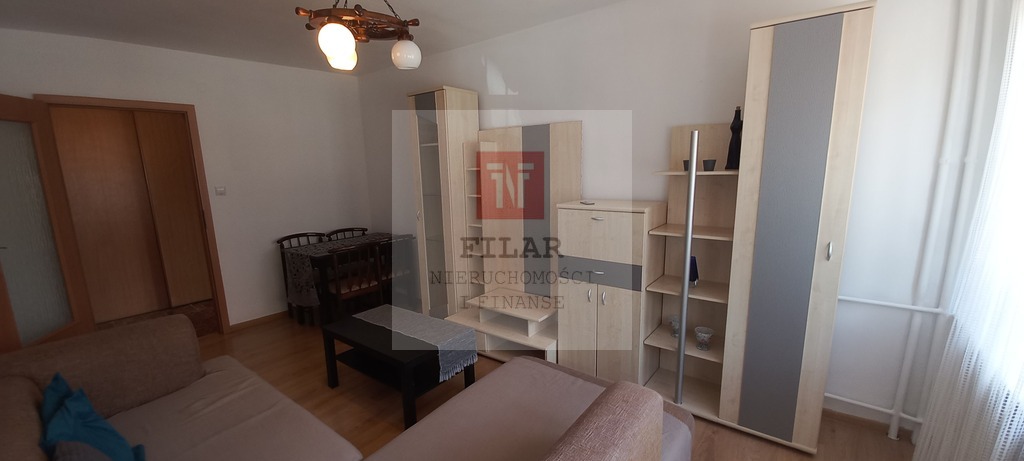 WYNAJMĘ 3 POK. MIESZKANIE W CENTRUM NA 1 PIĘTRZE (3)