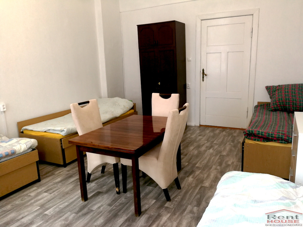 Mieszkanie 3-4 pokoje, balkon, centrum (6)