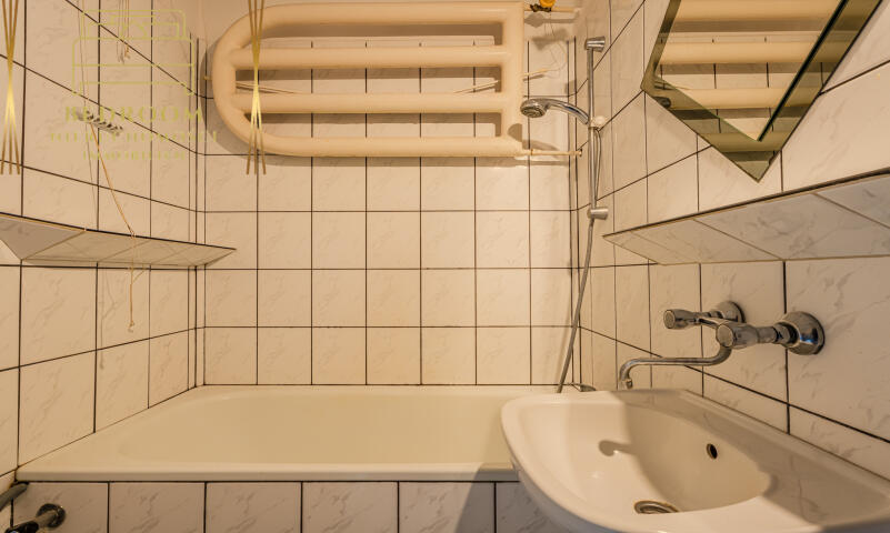 Mieszkanie spółdzielczo własnościowe 2 pokojowe przy lesie z balkonem (10)