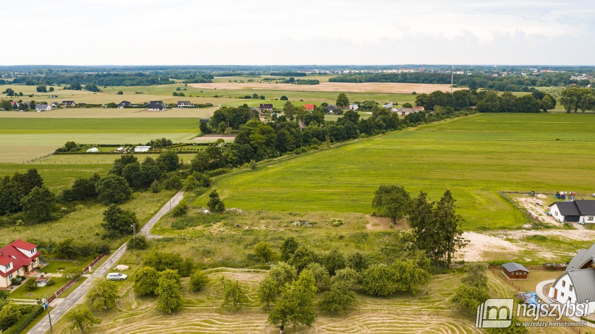 Nowogard-duża działka mieszkalno-usługowa  (4)