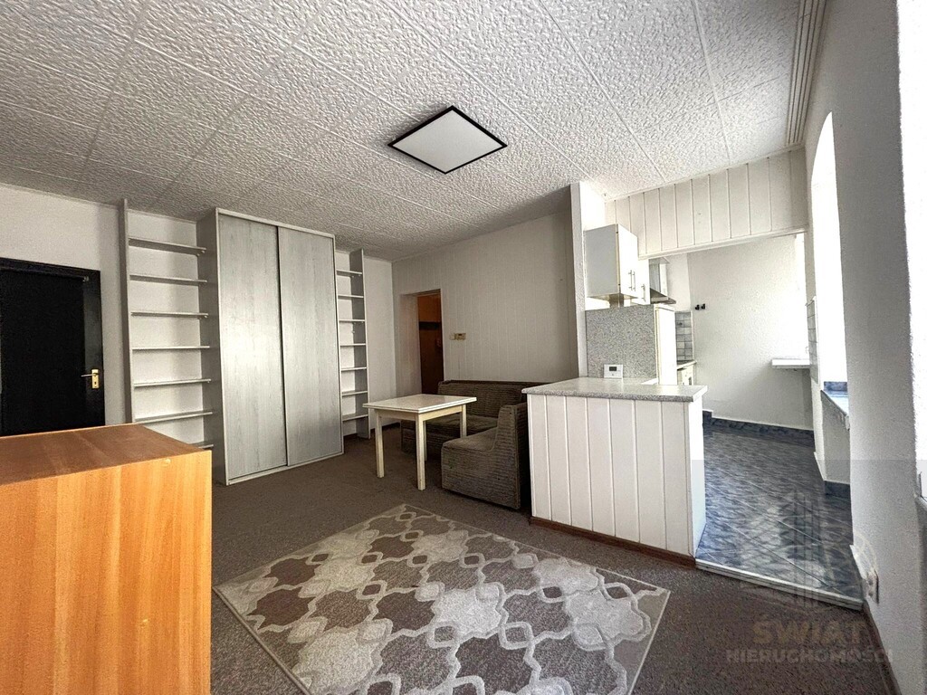 2 pokoje przy Placu Szarych Szeregów (5)