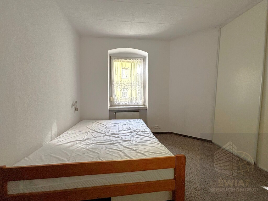 2 pokoje przy Placu Szarych Szeregów (7)