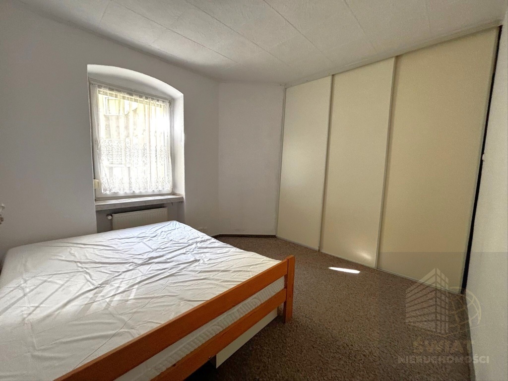 2 pokoje przy Placu Szarych Szeregów (8)