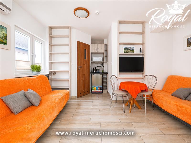 Budynek z 9 apartamentami zaledwie 290 m od morza  (12)