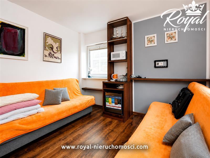 Budynek z 9 apartamentami zaledwie 290 m od morza  (15)
