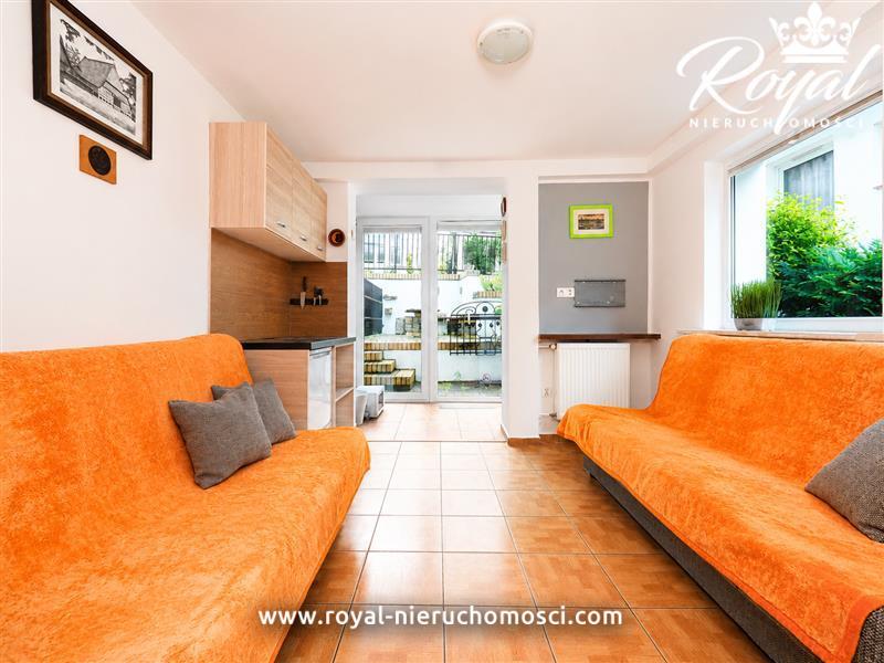 Budynek z 9 apartamentami zaledwie 290 m od morza  (9)