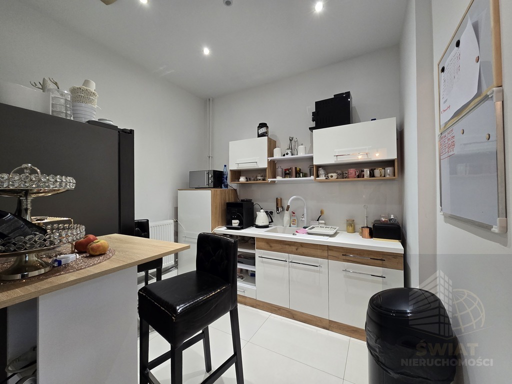 Lokal na sprzedaż - 83 m2 | Parter | Centrum (21)