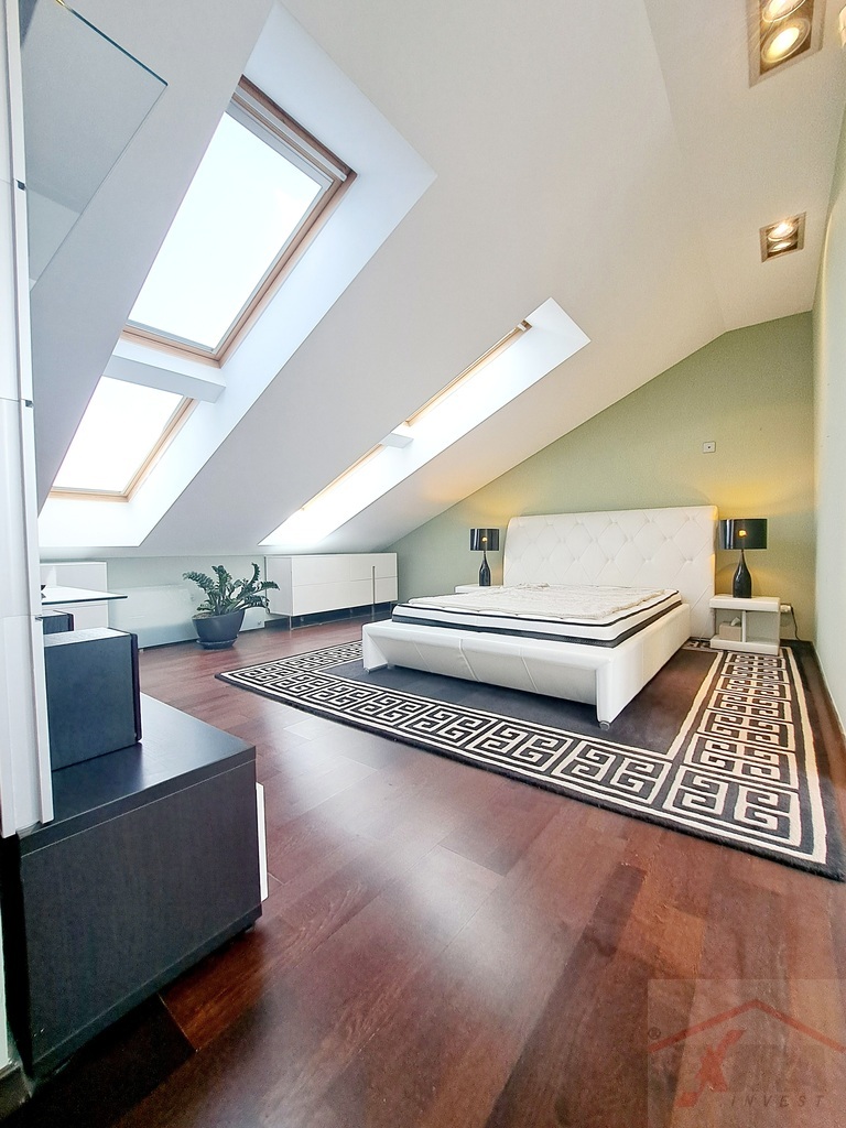 Oaza zieleni -apartament z dużym balkonem! (26)