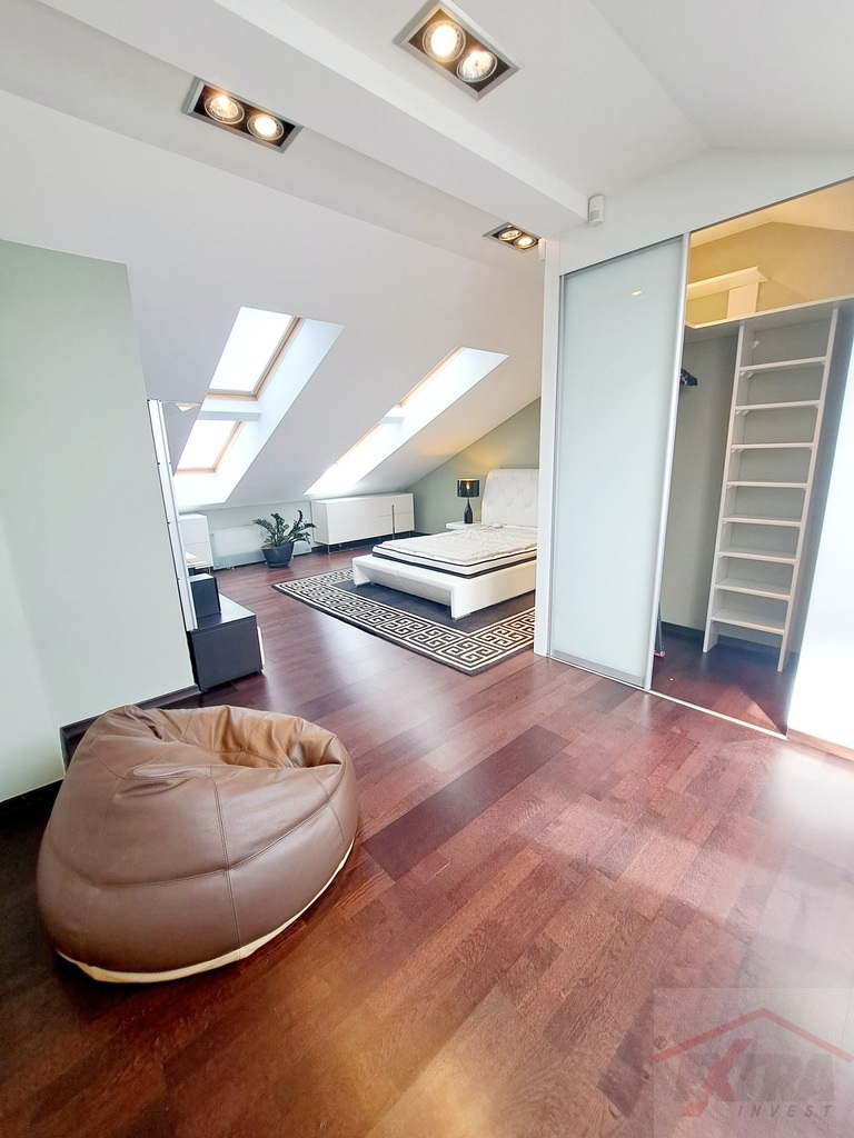 Oaza zieleni -apartament z dużym balkonem! (27)