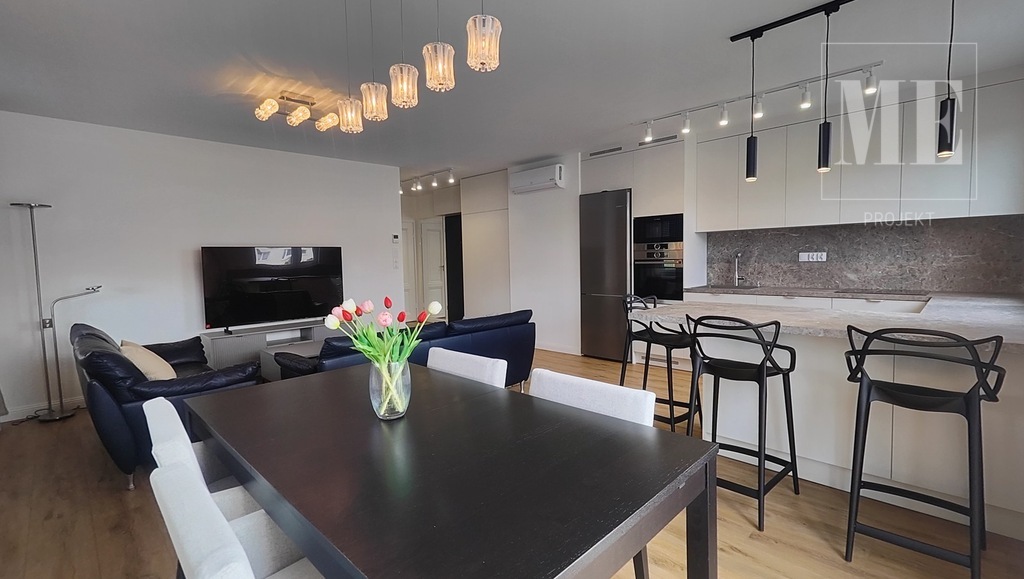 Luksusowy apartament 3 pokoje z balkonem i garażem (2)