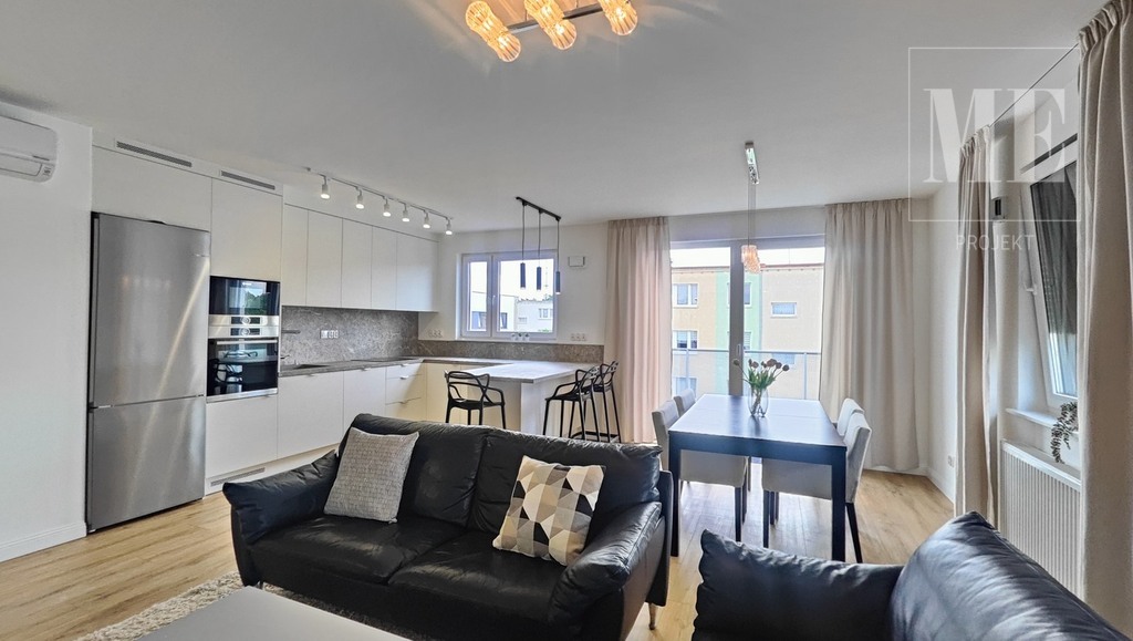 Luksusowy apartament 3 pokoje z balkonem i garażem (4)