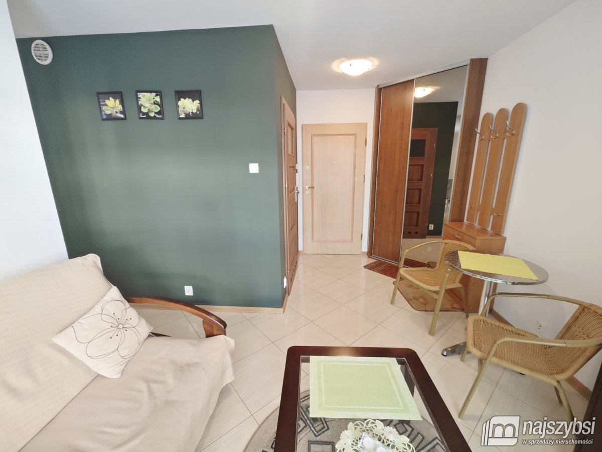 MIELNO-OKAZJA APARTAMENT DWA POKOJE BLISKO PLAŻY ! (1)