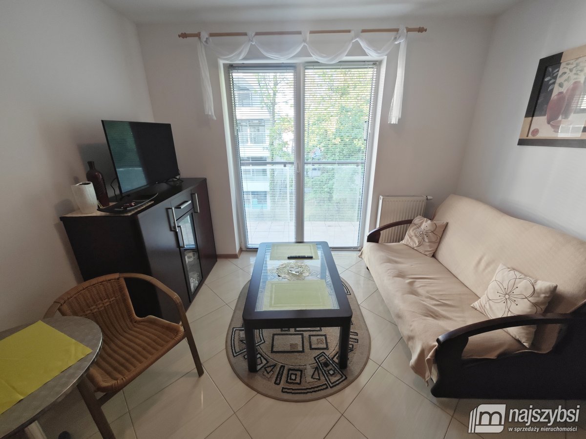 MIELNO-OKAZJA APARTAMENT DWA POKOJE BLISKO PLAŻY ! (2)