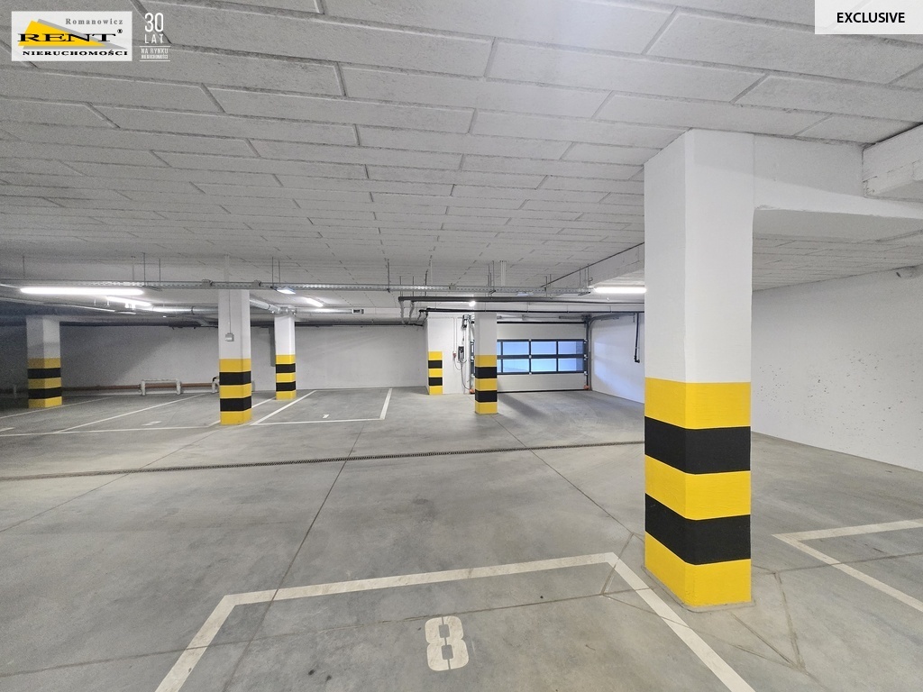 Nowoczesna przestrzeń w budynku klasy A+, parking (14)
