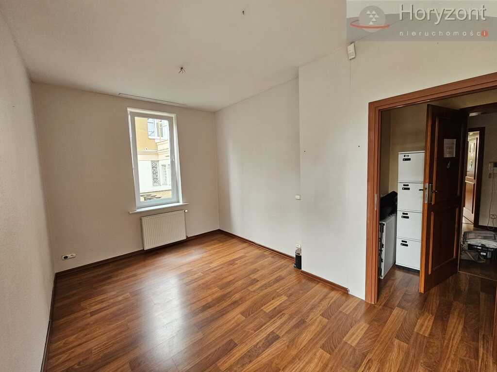 Parter domu 5pok. 156m2 + garaż, Pogodno (5)
