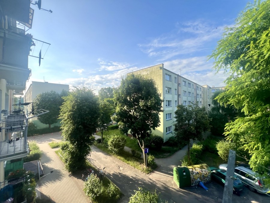 Super Cena. Trzy Pokoje na Zachodzie. Balkon Piwnica (10)