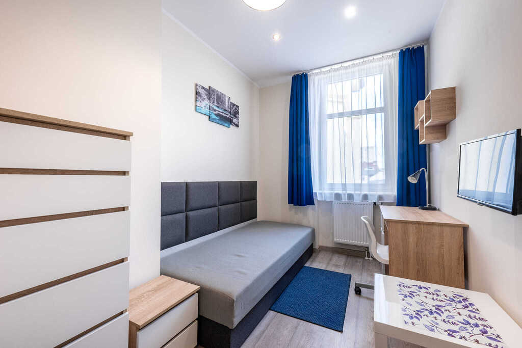 Pokój w Centrum Szczecina (nr 4), ul. Unisławy! (1)