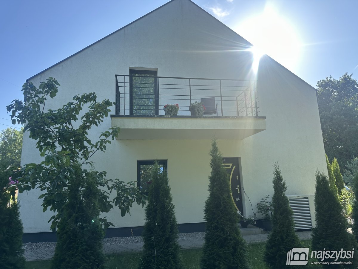 Świnoujście - piękny dom w spokojnej okolicy (1)