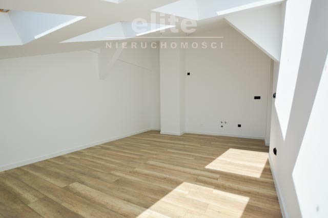 Wyjątkowe mieszkanie w sercu Szczecina (12)