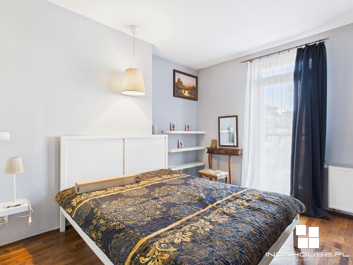 Duży balkon 11 m2 | Spacer 3D | Osiedle strzeżone  (11)