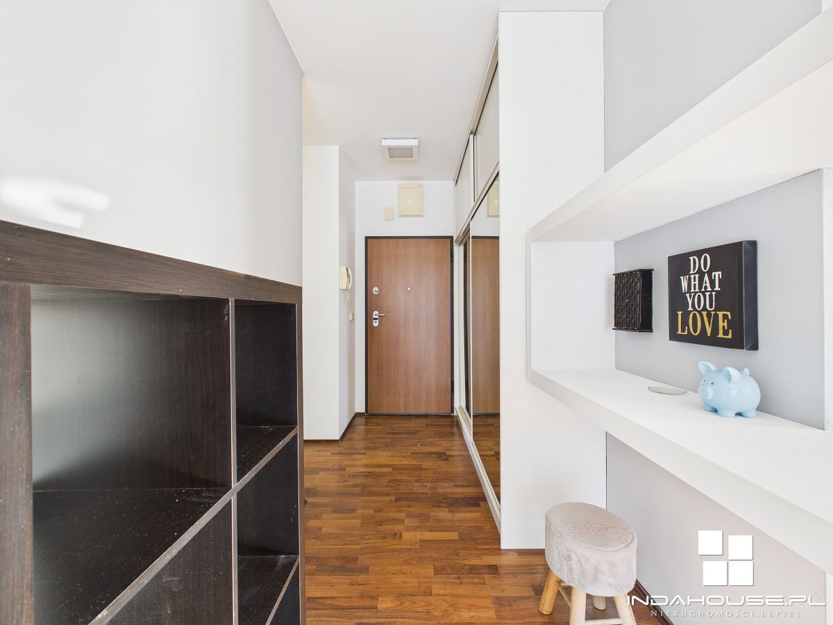 Duży balkon 11 m2 | Spacer 3D | Osiedle strzeżone  (9)