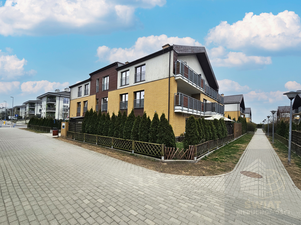 Na sprzedaż 3 pokojowe mieszkanie z ogrodem (16)