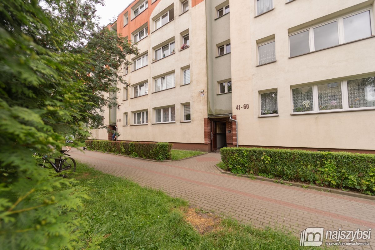 Nowogard- mieszkanie 2 pok. z balkonem, centrum (3)