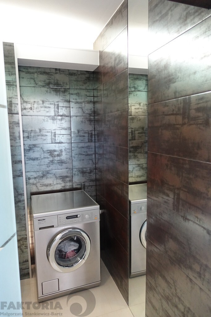 Tęczowe Ogrody, 2 poziomy, 2 pokoje 570 tys. (20)